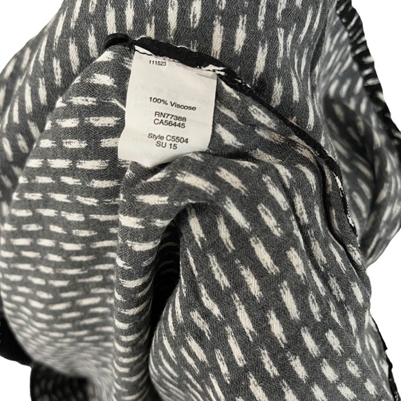 Madewell Womens Tank Top Size Small Black Geometric Back Keyhole Sleeveless. - Picture 6 of 6